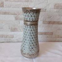 Стара метална немска ваза с гравюри - 25см, снимка 4 - Антикварни и старинни предмети - 39687000