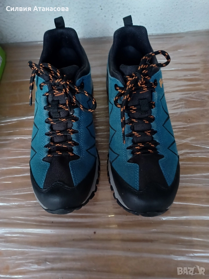 Туристически обувки Britting, снимка 1