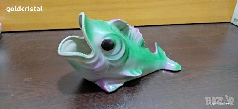 Стар български порцелан Изида фигура риба, снимка 1