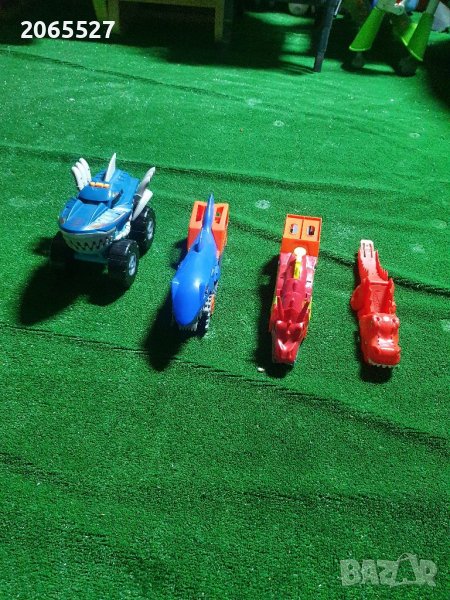 Хот уилс акули, снимка 1