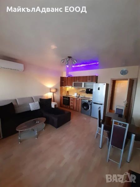 Двустаен апартамент в Широк център, снимка 1