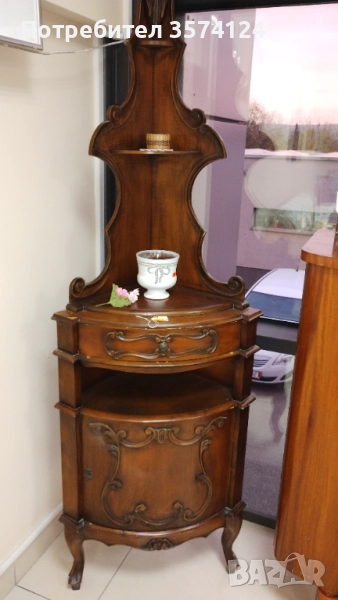 Ъглов шкаф ретро стил, снимка 1