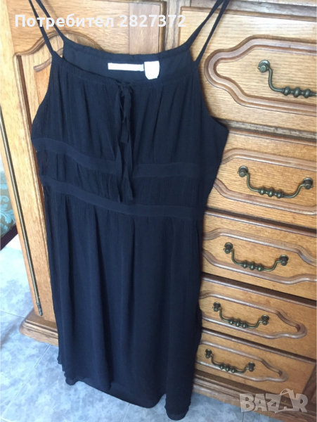 Черна копринена рокля , снимка 1