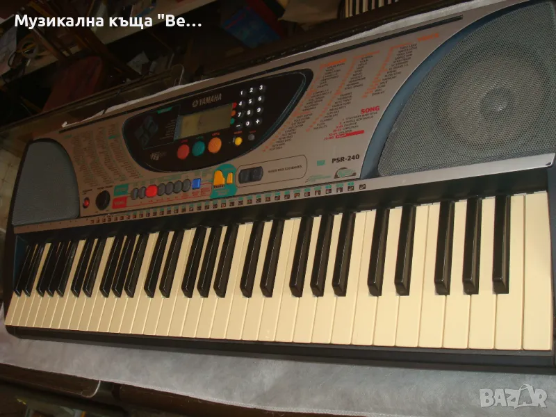 Синтезатор YAMAHA PSR-240, снимка 1
