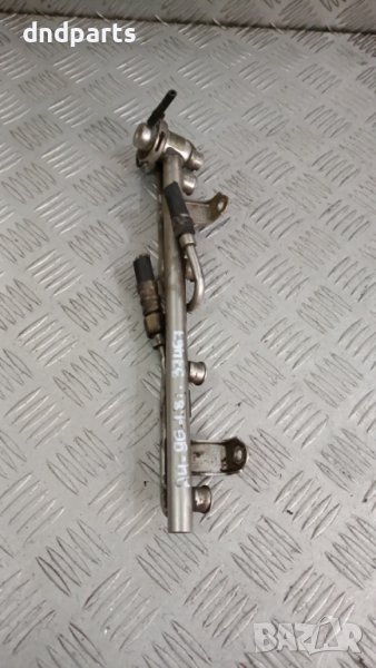 Горивна рейка Audi A4 1.8i 1996г.	, снимка 1