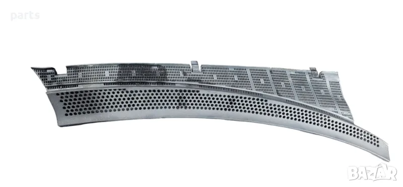Решетка Чистачки Мерцедес C класа W202 - 2028310258, снимка 1