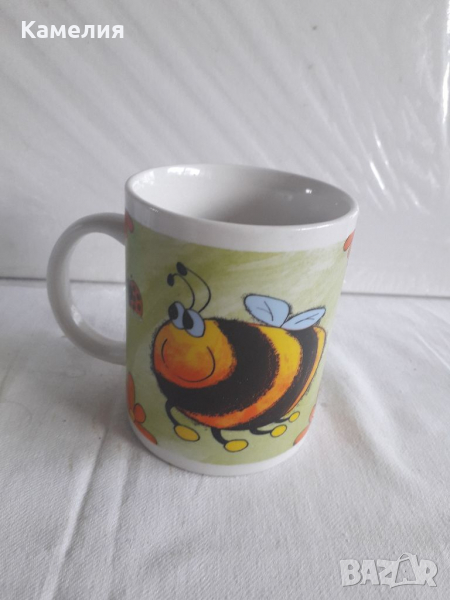 Чаша с пчели, снимка 1