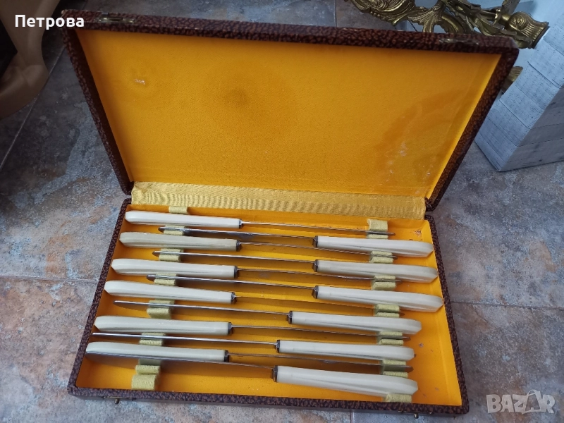 Два комплекта със прибори, ножове, снимка 1