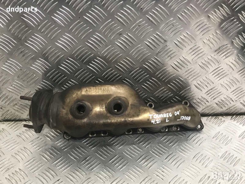 Изпускателни колектори VW Touareg,4.2i(ляв), снимка 1