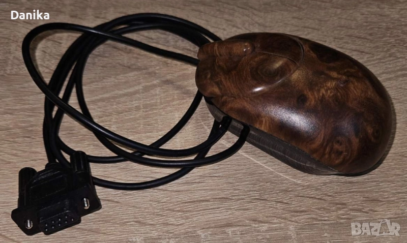 Ретро мишка New Idea на COM порт RS232 с топче "Beetle Mouse" - за IBM PC/XT/AT/ 386/486, снимка 1