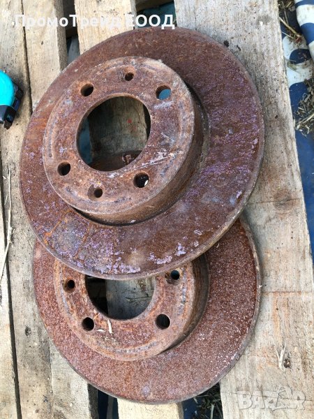 Комплект Задни спирачни дискове (заден спирачен диск Пежо) Peugeot 307, снимка 1