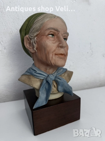 Порцеланов бюст Capodimonte №7567 , снимка 3 - Антикварни и старинни предмети - 52278980