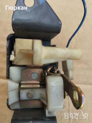 Honda CR-V Заключване на Задното Стъкло на Багажника, снимка 3 - Части - 44355263