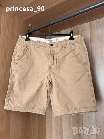 Къси панталони Abercrombie & Fitch