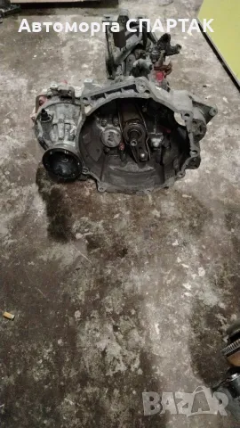 скоростна кутия VW Volkswagen , снимка 2 - Части - 48157683