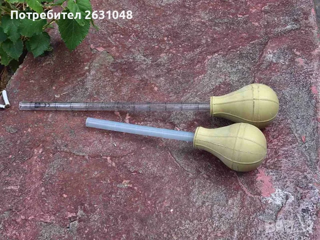 Помпичка за дохранване на Гълъби