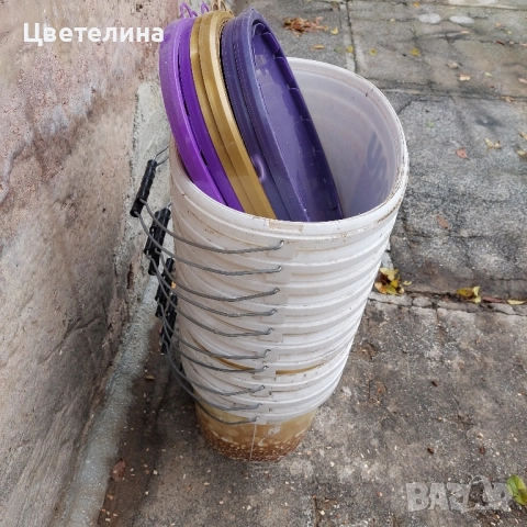 Пластмасови кофи 20 кг., снимка 2 - Мопове, кофи, четки и метли - 52349466