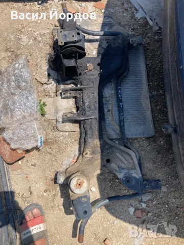 Преден Мост за Пасат Б4 1.9 75 Комби / VW Passat B4 1.9 / Мост / Преден 