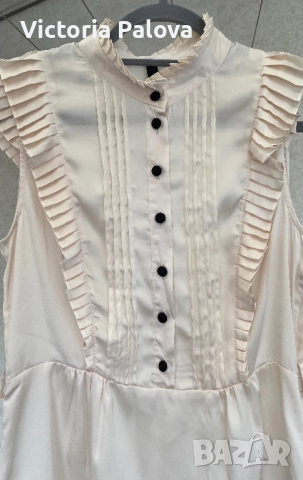 Романтична блуза с рюшове H&M, снимка 3 - Корсети, бюстиета, топове - 51761631