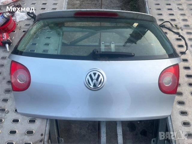 Заден капак за фолксваген  голф 5-сив, снимка 2 - Части - 53869060