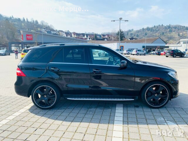 Mercedes-Benz M-Class ML 350 AMG, снимка 8 - Автомобили и джипове - 36146633