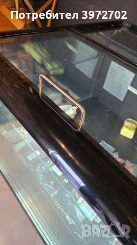 Продавам хладилна витрина ggmgastro, снимка 4 - Хладилници - 53442485