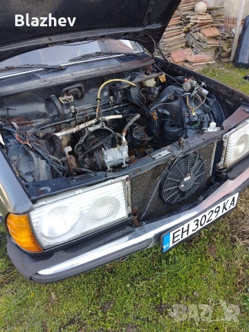 Mercedes W123 2300 Климатик цял за части, снимка 9 - Автомобили и джипове - 53743516