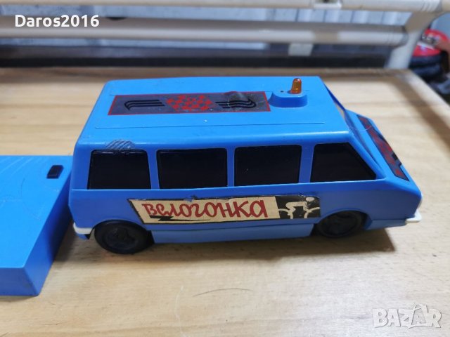 Стари детски играчки с механизъм от социализма, снимка 16 - Колекции - 39353236