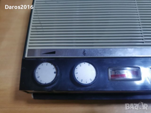 Касетофон Grundig C100 , снимка 6 - Радиокасетофони, транзистори - 39779606