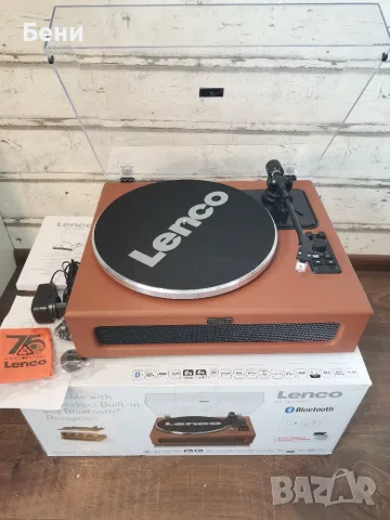 Продавам грамофон Lenco LS-430BN с 4 говорителя