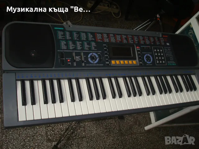 Синтезатор Casio CTK- 601 с калъф, снимка 2 - Синтезатори - 50432784