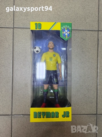 Фенски Фигурки Роналдо, Меси, Ямал, Неймар, Мбапе 22см в Кутия , снимка 2 - Футбол - 53330188