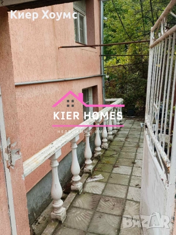 Двуетажна къща в с.Долно Белево, снимка 3 - Къщи - 52047935