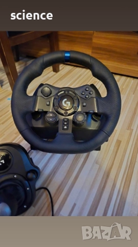 Logitech G923 + Shifter , снимка 2 - Джойстици и геймпадове - 52898092