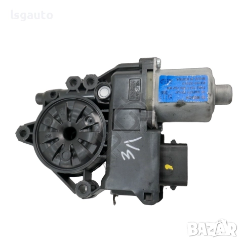 Моторче заден ляв ел.стъклоповдигач Hyundai i40 2015-2019 ID: 156328