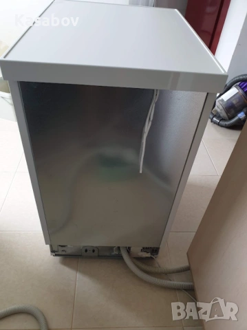 Miele Съдомиялна - 9 Комплекта - Свободностояща - 45см - Тясна, снимка 13 - Съдомиялни - 53490341