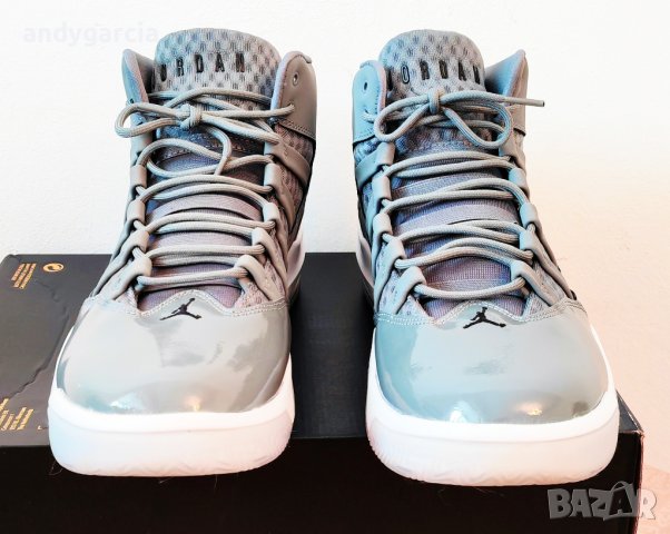  Nike Air Jordan Max Aura Cool Grey ЧИСТО НОВИ 46ти номер 30см стелка с кутия , снимка 8 - Маратонки - 42420311