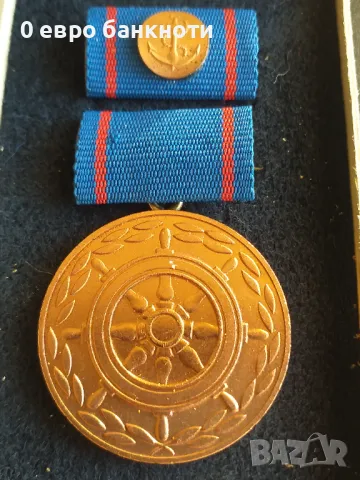 МЕДАЛ В КОМПЛЕКТ С ДОПЪЛНИТЕЛНА ЗНАЧКА - ГДР, снимка 2 - Антикварни и старинни предмети - 49959276