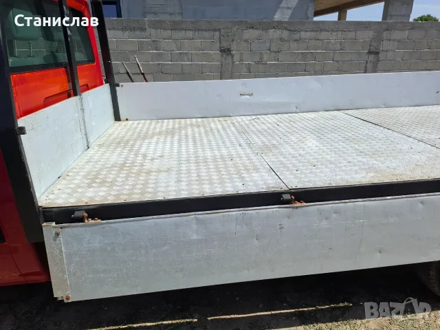 Каросерия форд транзид, снимка 2 - Бусове и автобуси - 55728826
