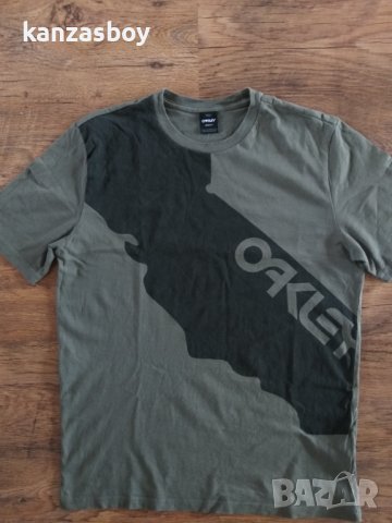 oakley - страхотна мъжка тениска, снимка 3 - Тениски - 40075643