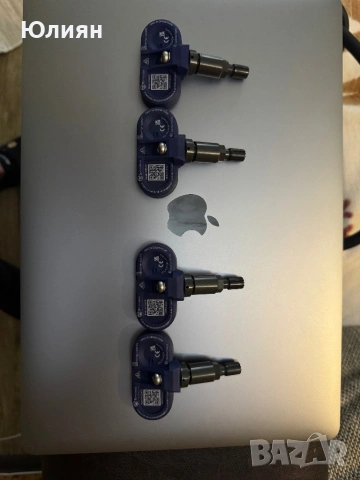 Сензори за налягане в гумите Тесла блутод 