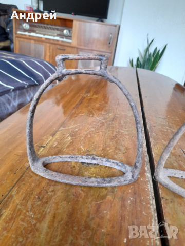 Старо стреме,стремена, снимка 2 - Други ценни предмети - 44650916