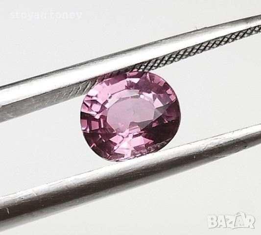 Блестящ сапфир с VVS чистота 0.89кт.! Сертифициран! Нов!, снимка 9 - Други - 52326619