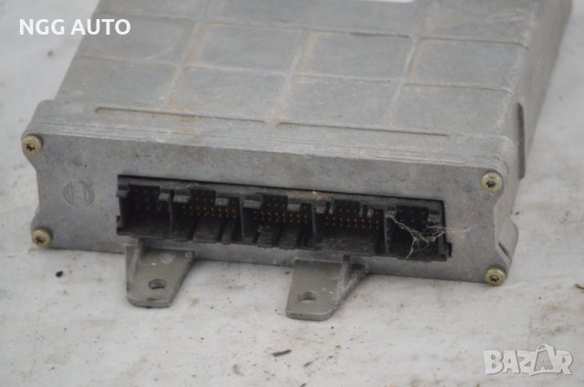 Компютър Двигател BOSCH 0 261 203 554/555 № 8D0 907 557 B за AUDI A4 седан (8D2, B5) 1.6, снимка 3 - Части - 39702130