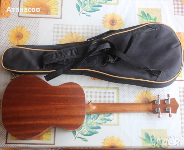 Укулеле Donner Ukulele Mahogany концертно, снимка 2 - Струнни инструменти - 51649257