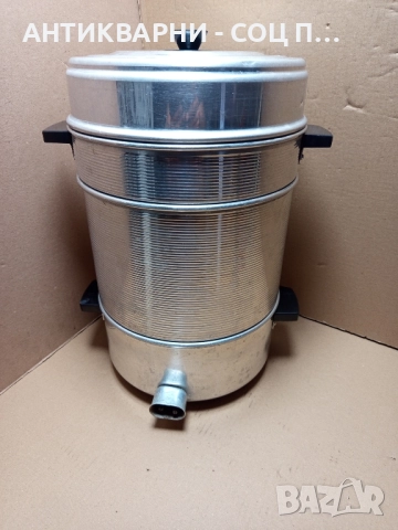 Соц Стара Електрическа Руска Соковарка., снимка 4 - Антикварни и старинни предмети - 51537703