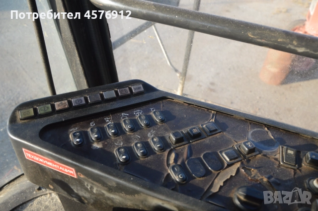 Комбайн Gomselmash GS812, снимка 8 - Селскостопанска техника - 51503478