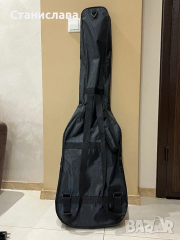 Електрическа бас китара, снимка 4 - Китари - 53404518