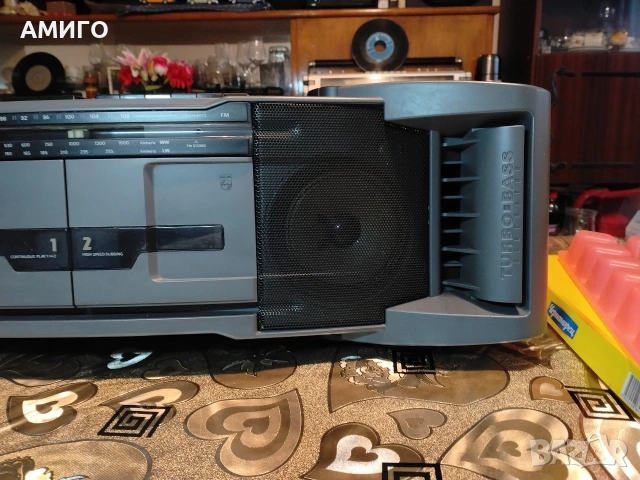 Продавам радио касетофон Philips aw 7112/00, снимка 8 - Радиокасетофони, транзистори - 53295838