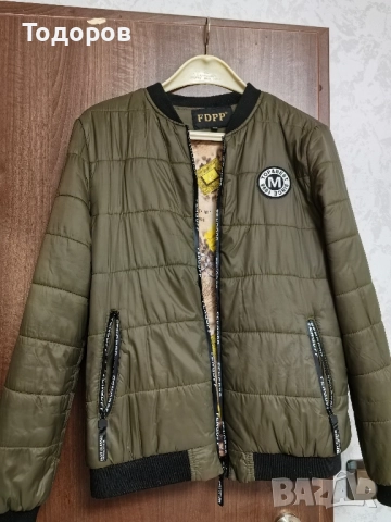 Дамски дрехи Л/ХЛ, снимка 7 - Тениски - 51896112